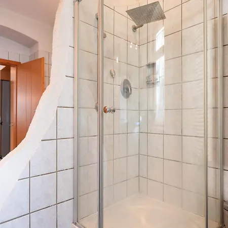In Altenberg 3422 Naehe Wien