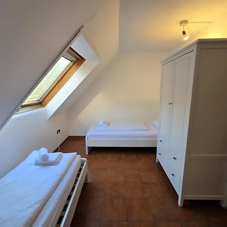 In Altenberg 3422 Naehe Wien *