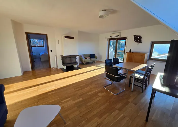 In Altenberg 3422 Naehe Wien